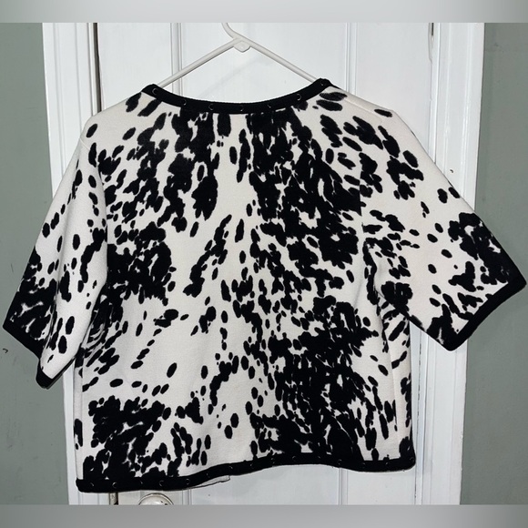 Chicos Black and White Short Sleeve Patterned Cardigan - Picture 7 of 10